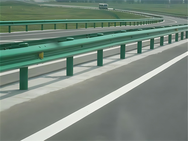 银川高速护栏板守护安全广泛应用于多个行业